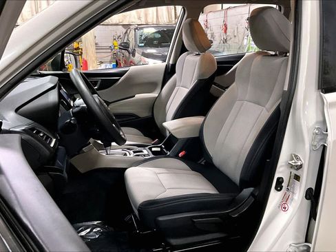 Used 2019 Subaru Forester w/ Alloy Wheel Package image 8