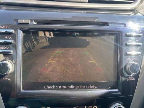 Used 2021 Nissan Murano SV AWD/4WD image 32