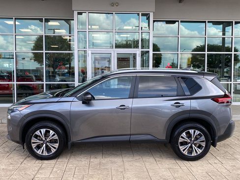 Certified 2023 Nissan Rogue SV w/ SV Premium B Package AWD/4WD image 4