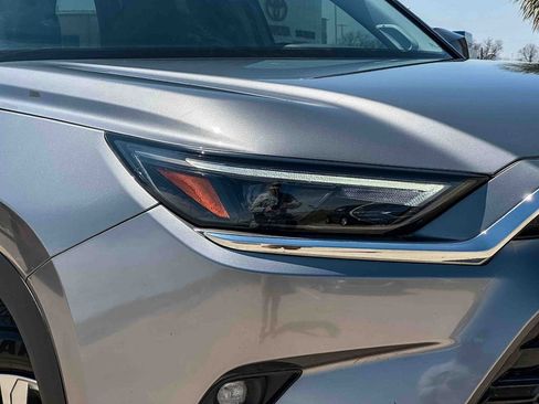 Certified 2025 Toyota Grand Highlander AWD image 10