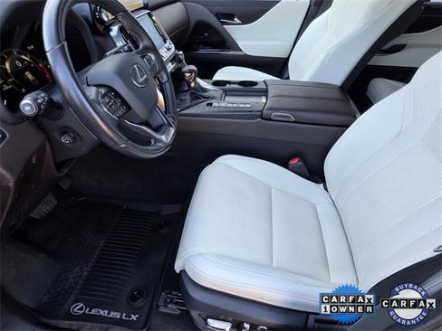Used 2023 Lexus LX 600 4WD w/ Luxury Package image 6