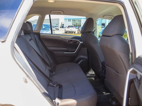 Used 2024 Toyota RAV4 LE FWD image 11
