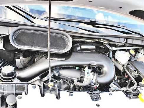 Used 2019 Ford Transit 350 138 w/ Exterior Upgrade Package image 18