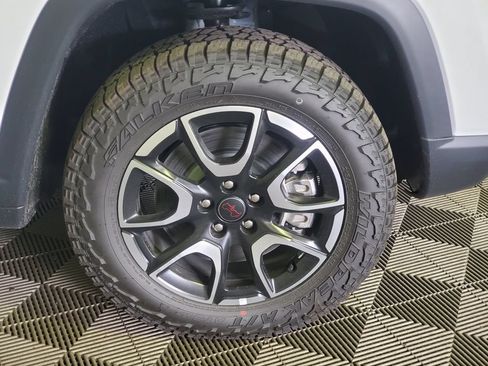 New 2026 Jeep Compass Trailhawk AWD/4WD image 31