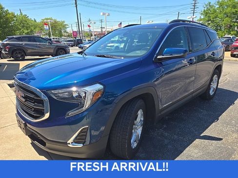 Used 2020 GMC Terrain SLE w/ Driver Convenience Package AWD/4WD image 6