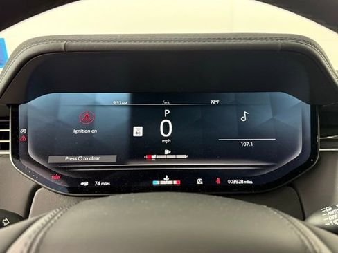 New 2025 Land Rover Range Rover SE image 21