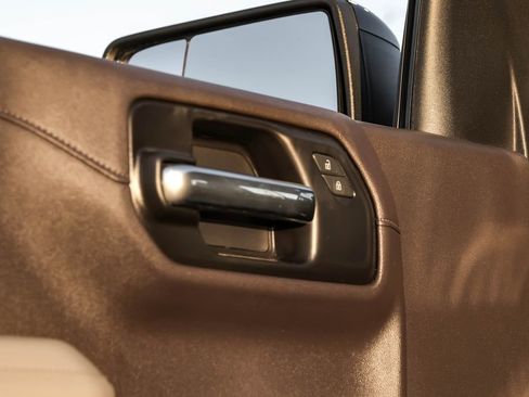 Used 2021 Chevrolet Silverado 1500 RST image 43