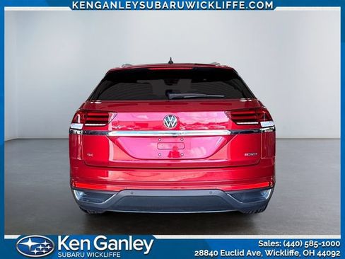 Used 2022 Volkswagen Atlas Cross Sport SE AWD/4WD image 4