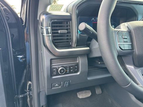 Used 2026 Ford F450 Lariat image 23