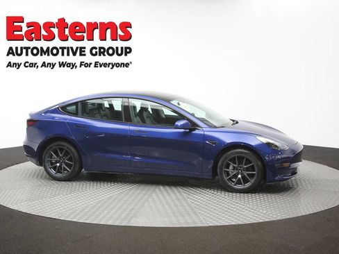 Used 2021 Tesla Model 3 Standard Range Plus RWD image 40