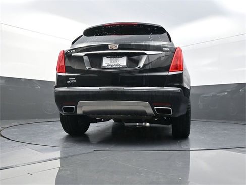 Used 2017 Cadillac XT5 Platinum image 22