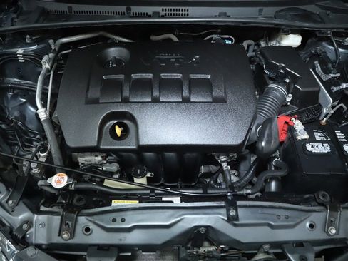 Used 2019 Toyota Corolla LE FWD image 34