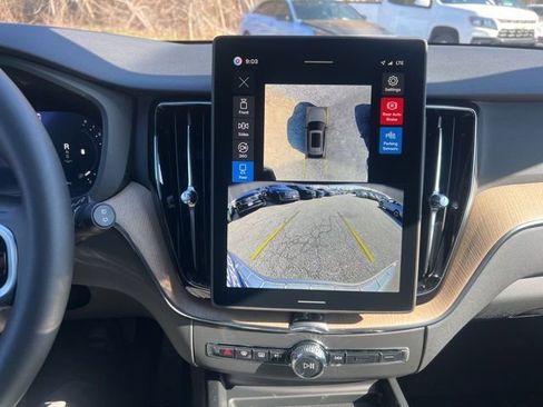 New 2026 Volvo XC60 B5 Plus w/ Protection Package Premier AWD/4WD image 30