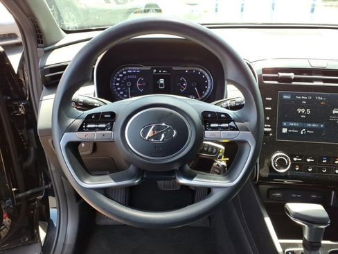 Used 2022 Hyundai Santa Cruz SE AWD/4WD image 18