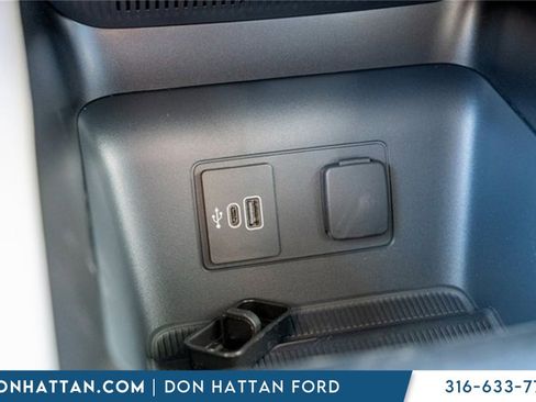 New 2026 Ford Explorer Active w/ Active Comfort Package image 13