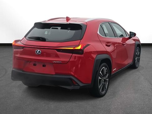 Used 2019 Lexus UX 250h image 5