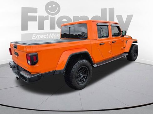 Used 2025 Jeep Gladiator Sport AWD/4WD image 5