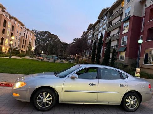 Used 2007 Buick LaCrosse CXL FWD image 7