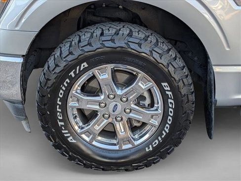 Used 2021 Ford F150 Lariat image 9