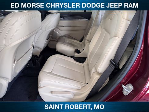 New 2025 Jeep Grand Cherokee L Limited w/ Luxury Tech Group II AWD/4WD image 30