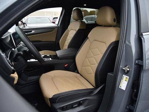 New 2026 Volkswagen Atlas Cross Sport SE image 19