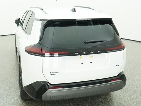 New 2026 Toyota RAV4 SE image 6