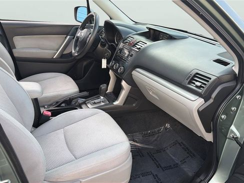 Used 2014 Subaru Forester 2.5i Premium w/ Protection Package #1 AWD/4WD image 15