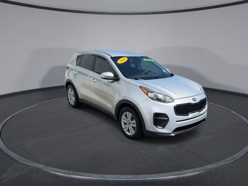 Used 2019 Kia Sportage LX FWD image 3