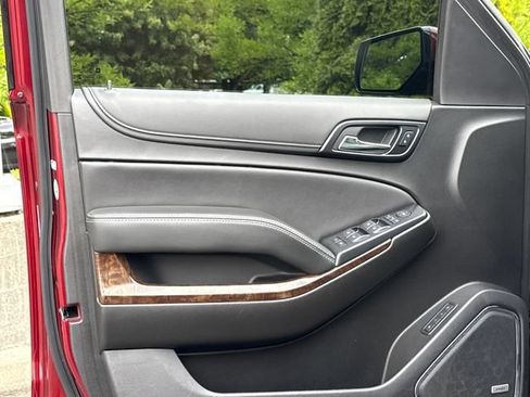 Used 2020 Chevrolet Tahoe LT AWD/4WD image 15