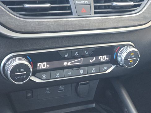 Used 2024 Nissan Altima 2.5 SL image 23