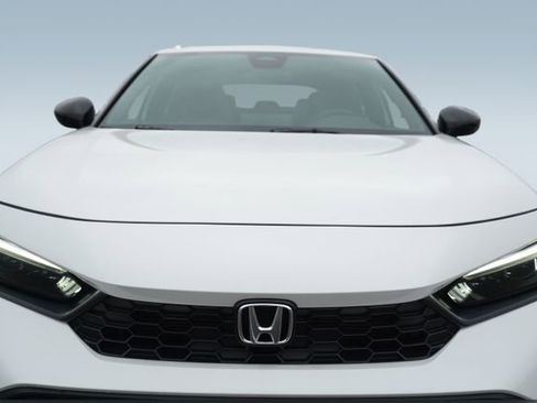 Used 2025 Honda Civic Sport image 35