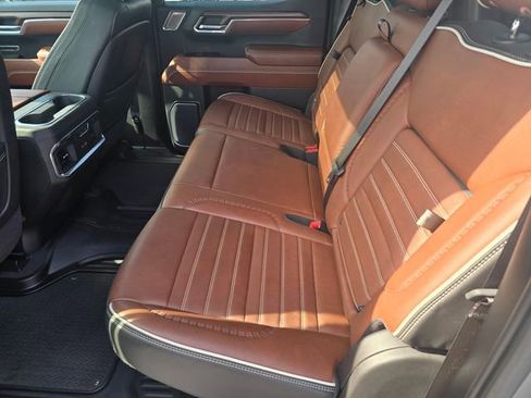 Used 2023 GMC Sierra 1500 Denali Ultimate image 15