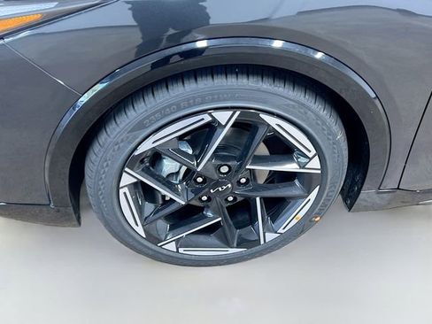 New 2025 Kia K4 GT-Line image 30