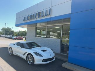 Used 2019 Chevrolet Corvette Stingray Coupe w/ 1LT RWD video 1