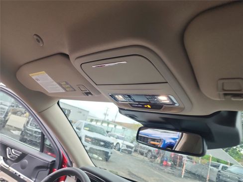 New 2026 Lincoln Corsair Premiere image 26