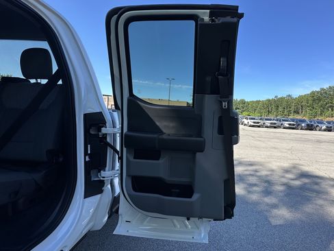New 2025 Ford F350 XLT image 23