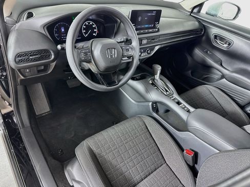 Certified 2024 Honda HR-V LX image 8