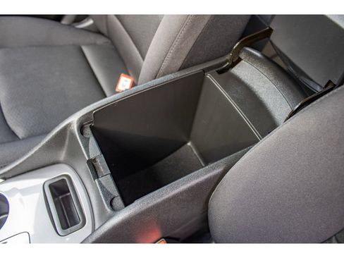 Used 2023 Chevrolet Malibu LT FWD image 32