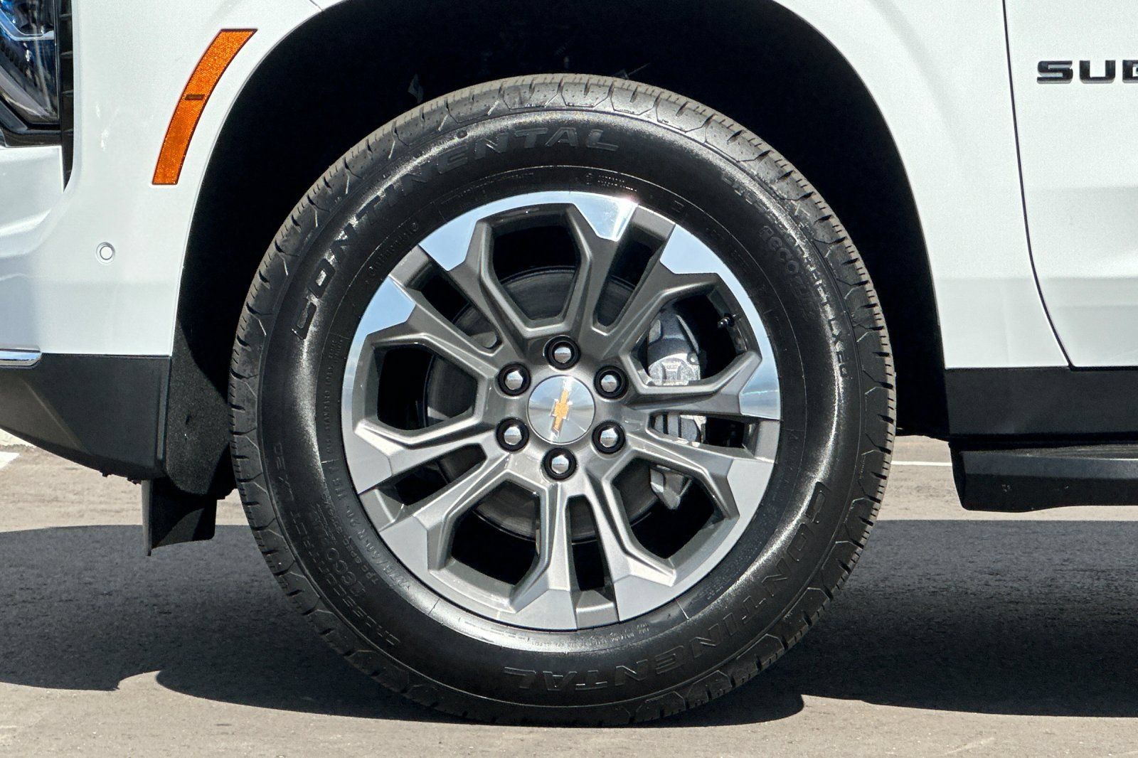 New 2026 Chevrolet Suburban LS w/ LPO, Dark Essentials Package RWD image 27
