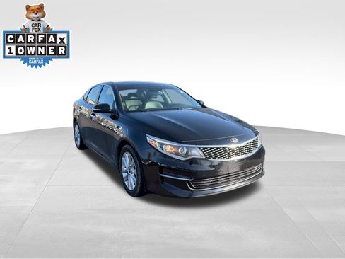 Used 2016 Kia Optima EX image 3
