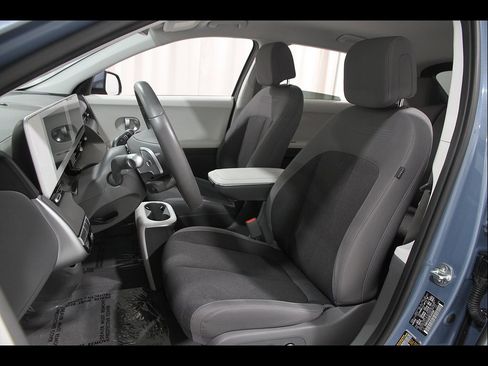 Certified 2024 Hyundai Ioniq 5 SEL RWD image 5