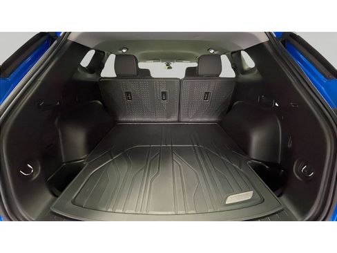 Used 2024 Chevrolet Blazer LT w/ Convenience Package FWD image 16