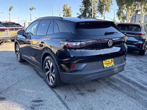 New 2026 Volkswagen ID.4 Pro image 3