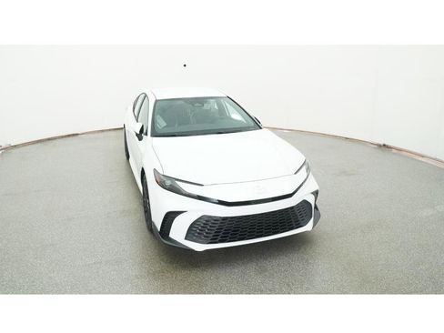 New 2026 Toyota Camry SE image 14