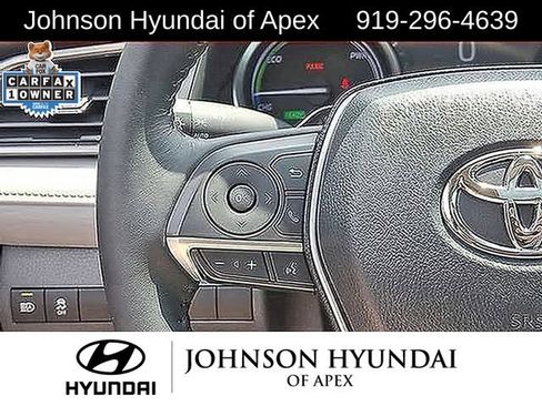 Used 2022 Toyota Camry XLE w/ Navigation Upgrade Package FWD image 28