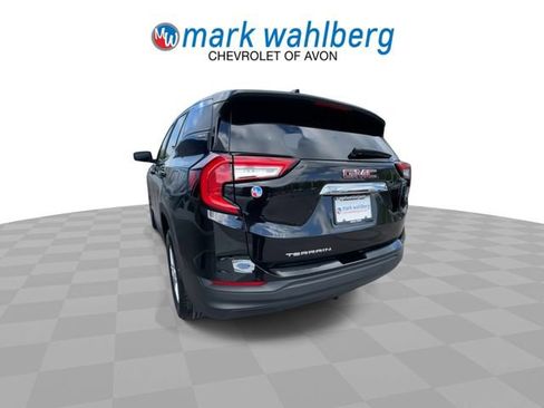 Certified 2023 GMC Terrain SLE FWD image 6