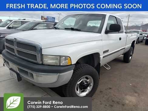 Used 2001 Dodge Ram 2500 Truck SLT image 3