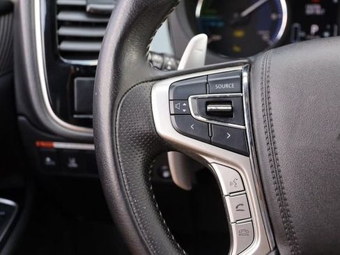 Used 2022 Mitsubishi Outlander SEL AWD/4WD image 12