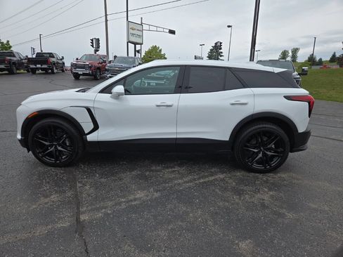 Certified 2025 Chevrolet Blazer EV LT AWD/4WD image 7