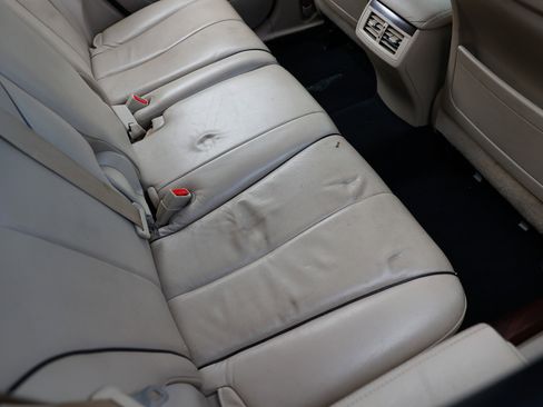 Used 2015 Toyota Venza XLE image 15